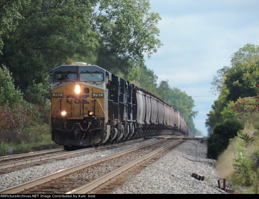 CSX 787 on G104